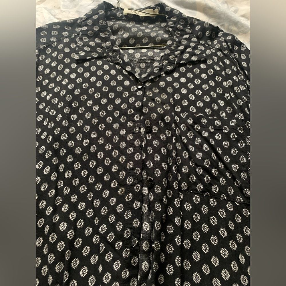 Button up blouse  - Picture 5 of 5